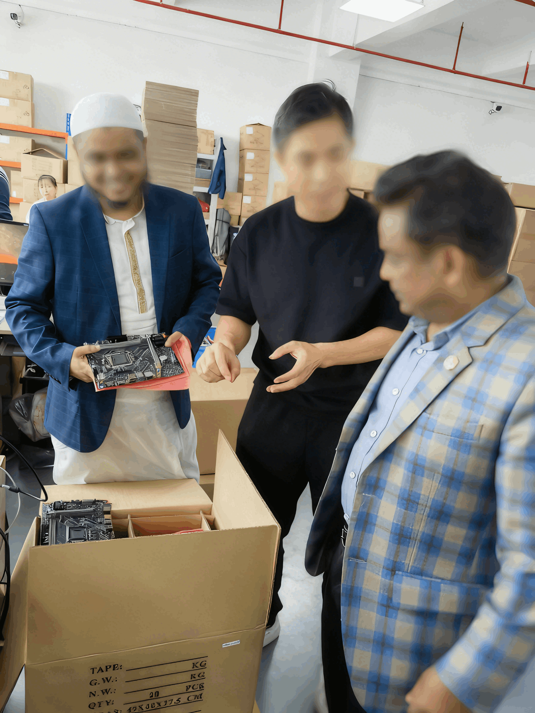 1764067149914236.png bangladesh-client-factory-tour-angxun-technology (1).png