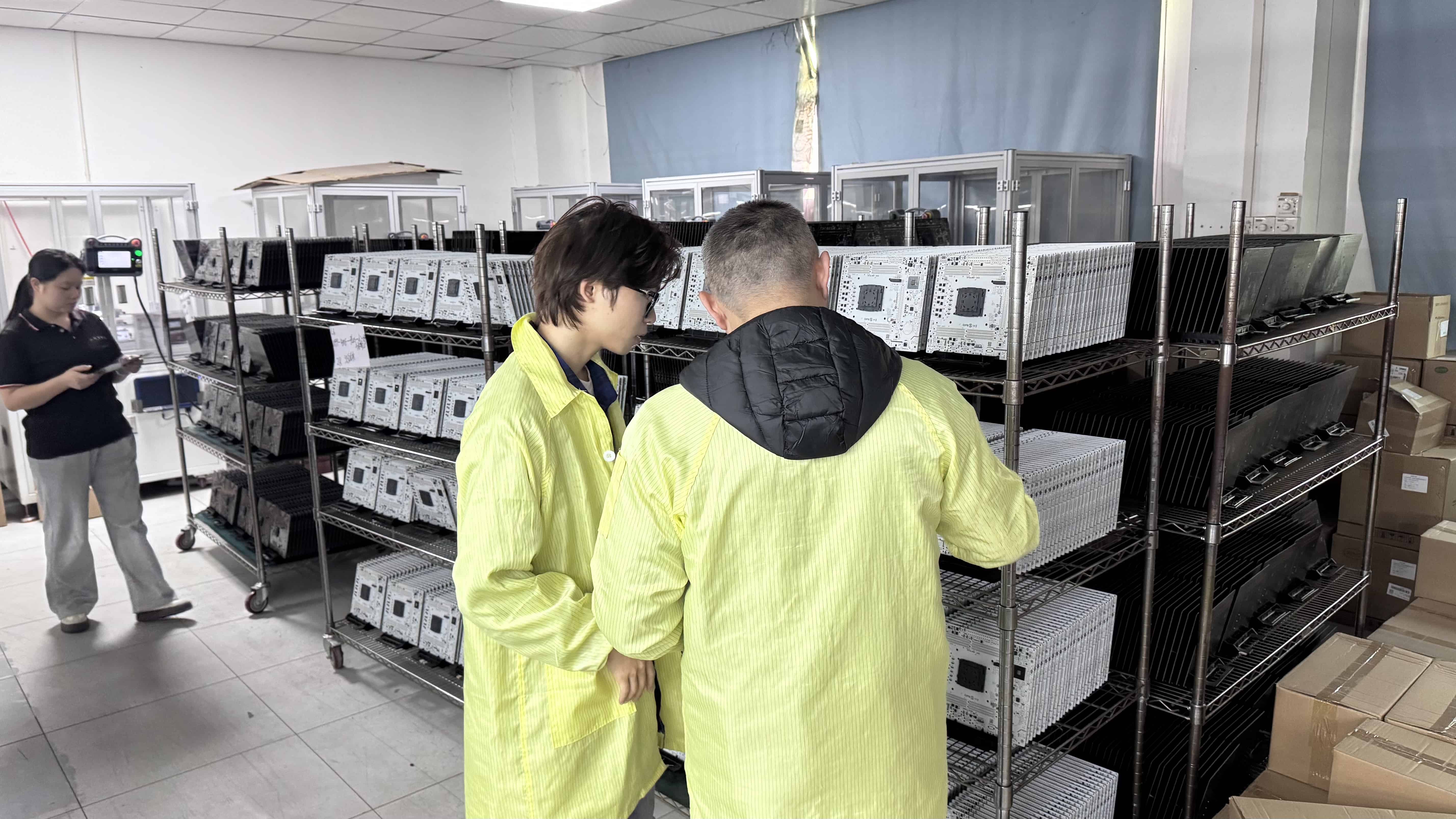 uae-partners-visit-angxun-engineering-manufacturing (2).jpg